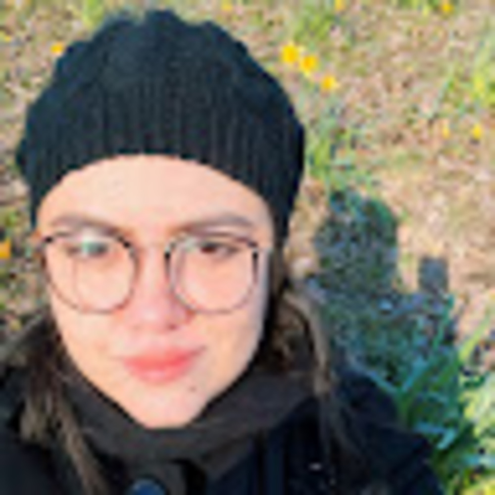 Meet your Posher, Alessandra